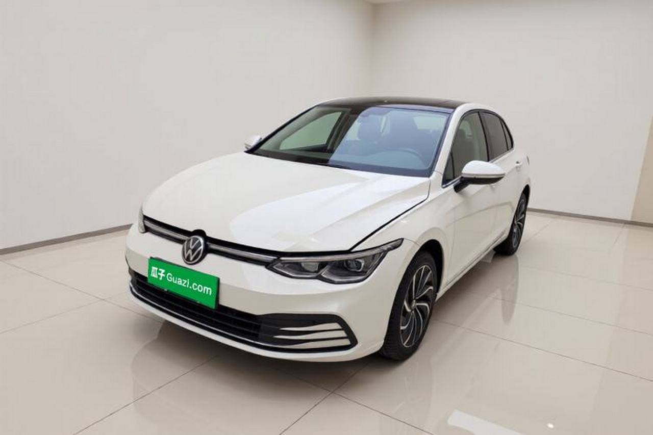 Volkswagen Golf 2021